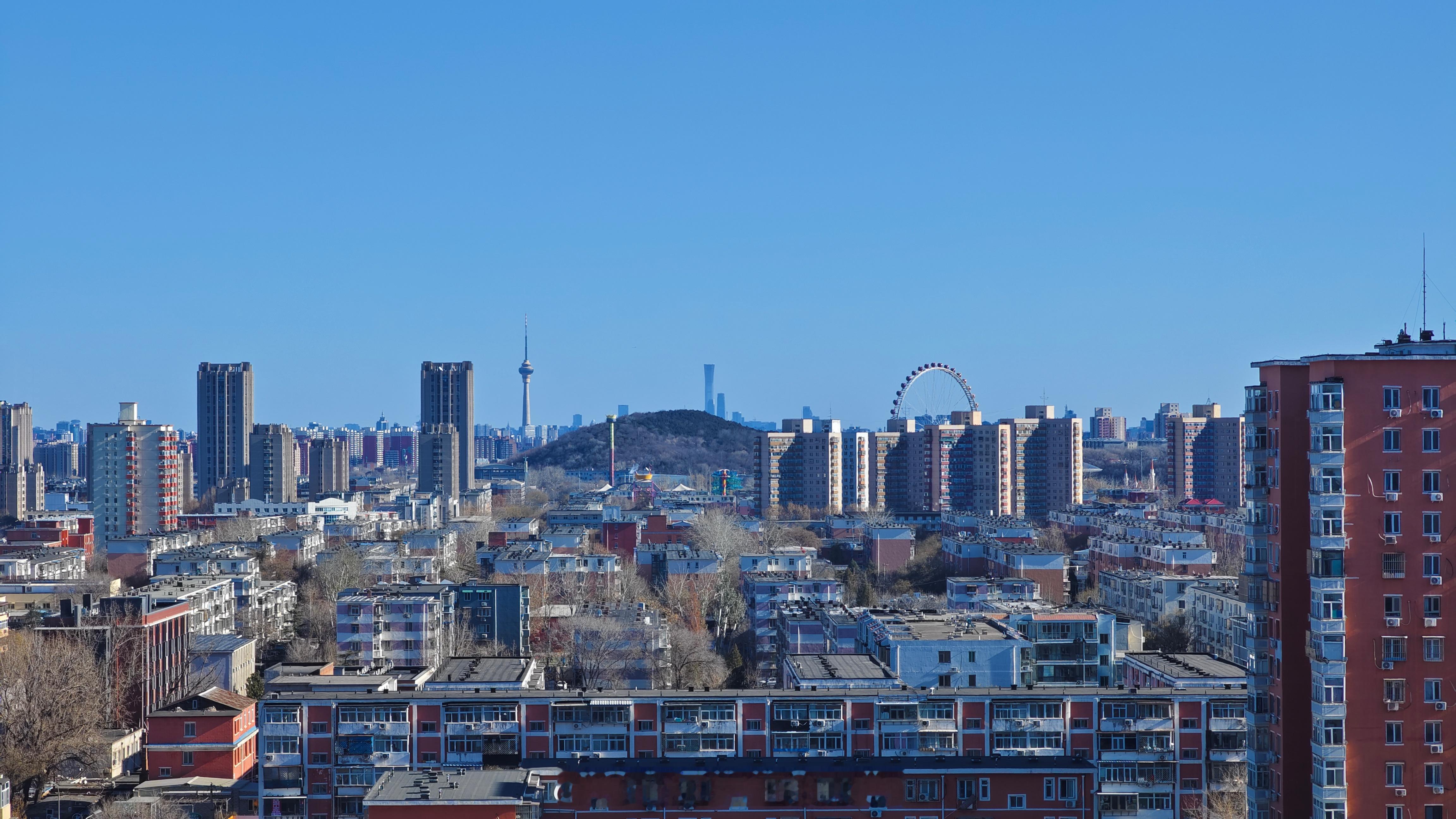 一眼穿城！天气真好～