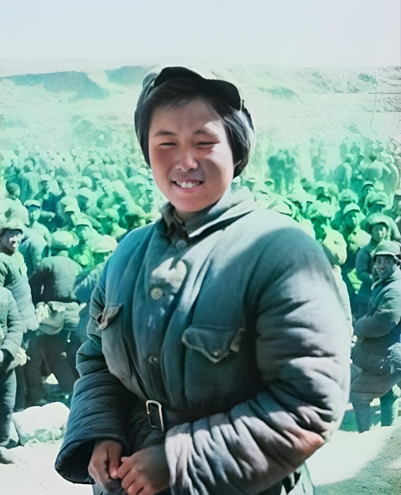 1947年，这名身穿军装的女兵已经在晋察冀相当出名。这一年，她只有18岁，已是晋