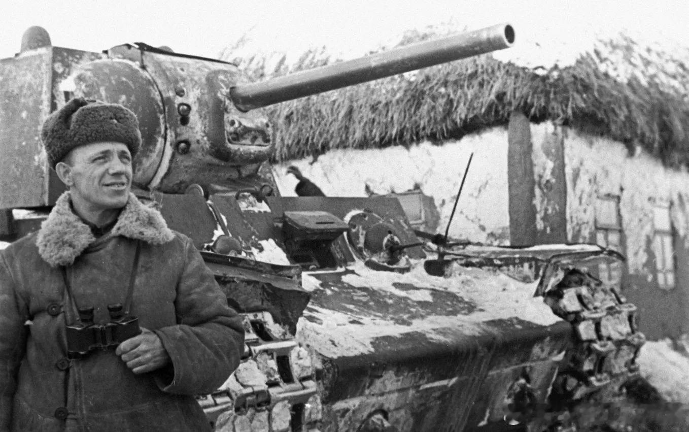 1943年1月坦克第180旅旅长МихаилЗахаровичКиселев