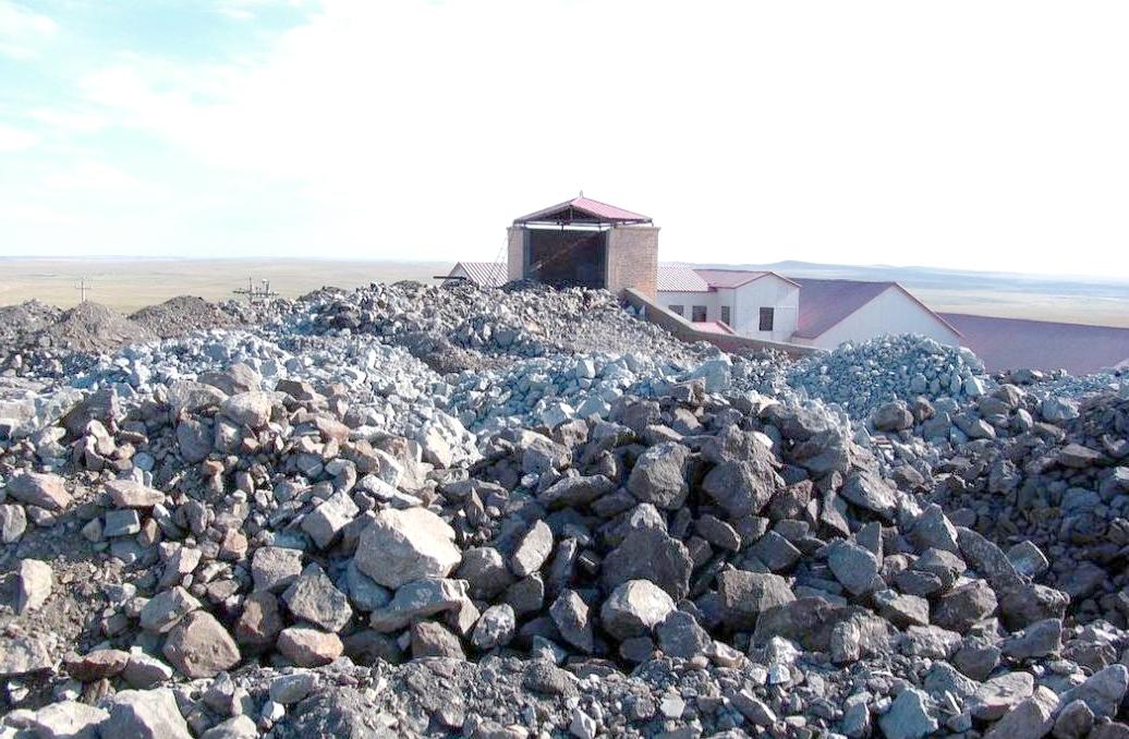 美国垂涎蒙古国稀土已久，想通过它来摆脱被中国限制供应的困境。就在美国还在努力寻找