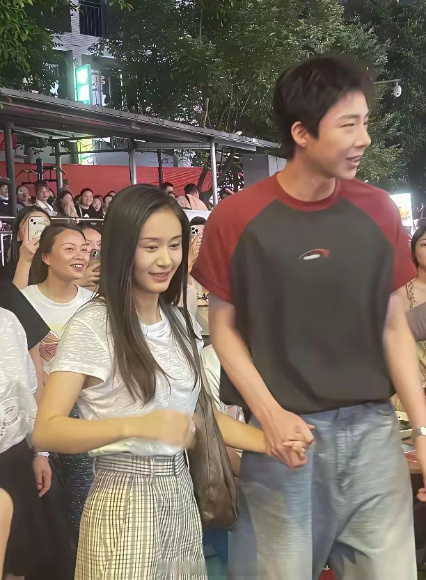 万万没想到，真人要比电视上还漂亮几十倍