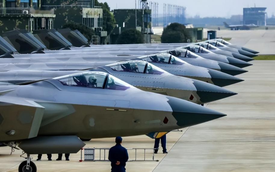 中日军事对峙已到剑拔弩张之境！中国军方宣布，将于11月17日至19日在靠近日