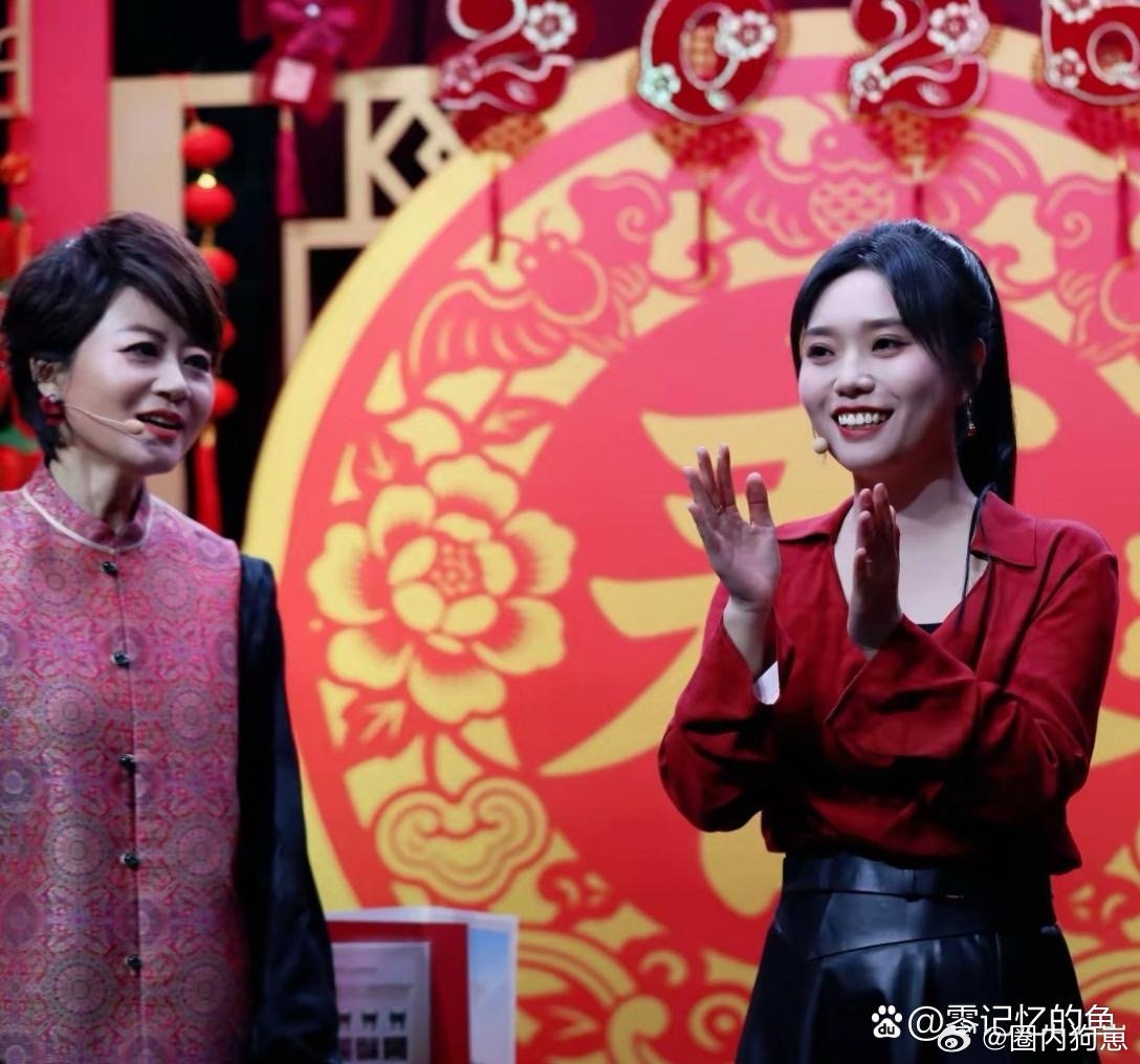 李雪琴这是瘦成闪电了吧！变化也太明显，整个人轻盈又好看～