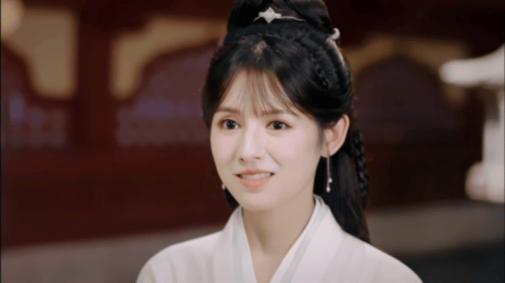 鹤男别哭了我害怕求求了，鹤男再多演点虐心古装吧！她一哭，整个屏幕都弥漫着破碎感