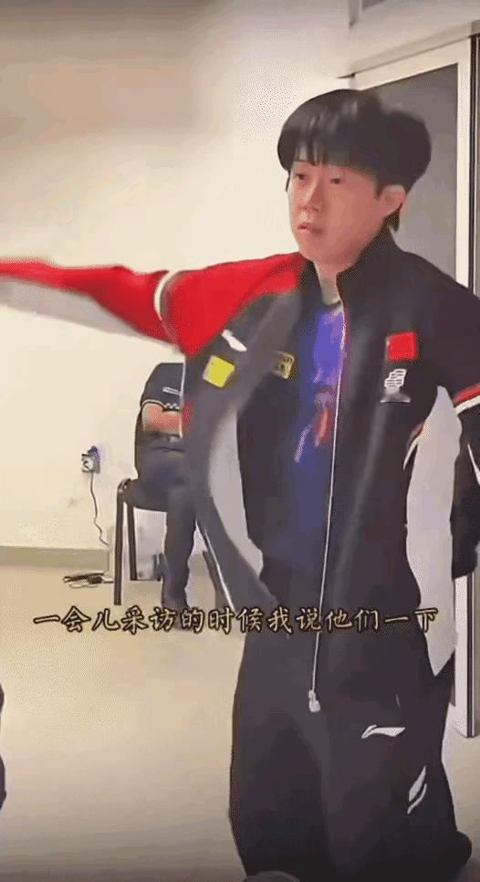 不知道头哥这段视频为什么这两天爆红网络？这段头哥接受采访的视频不是香港总决赛时