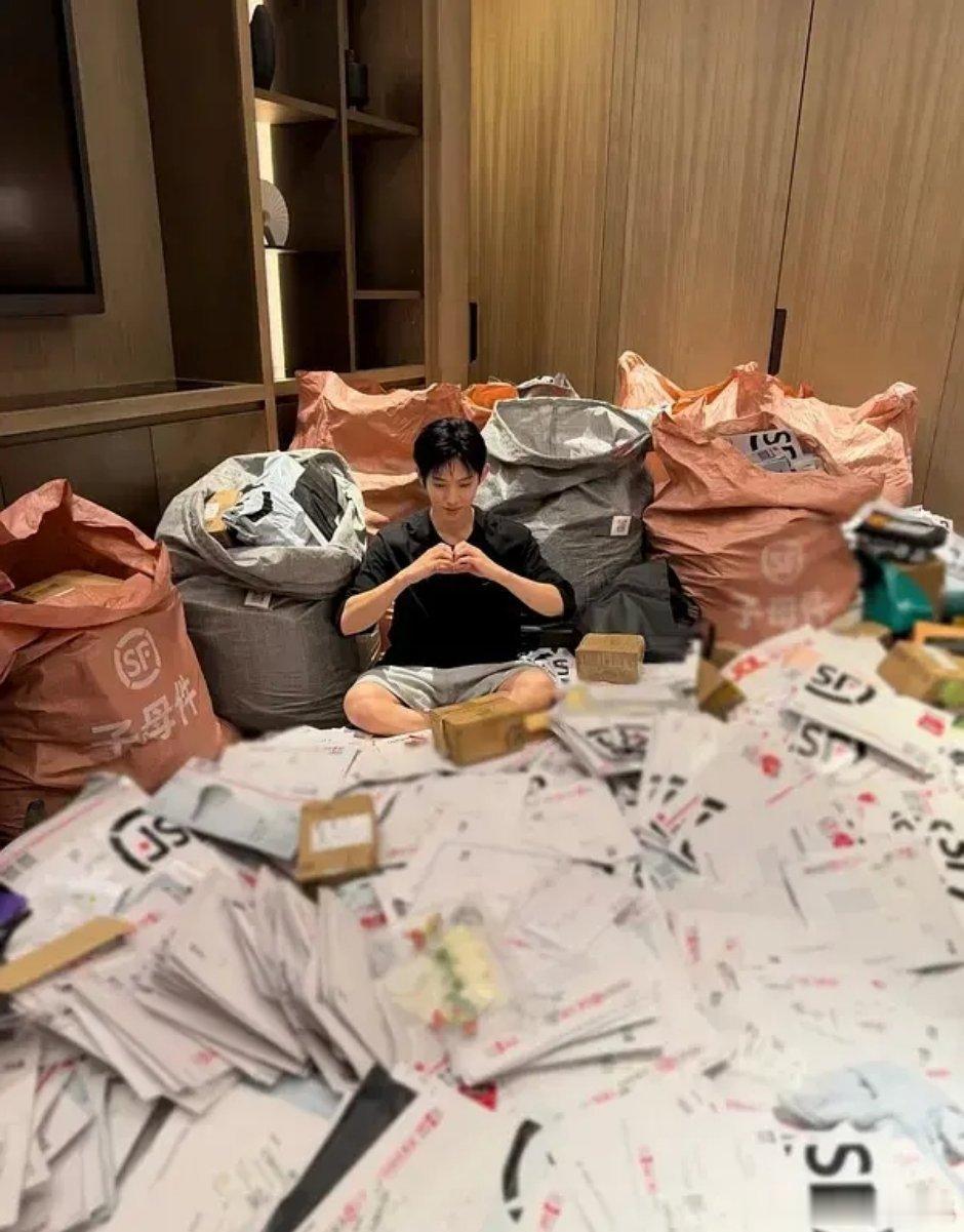 小受是不是比攻会眉粉