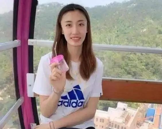 香江惊魂夜#今日所见所闻#如果说前天中国女排战捷克队是有惊无