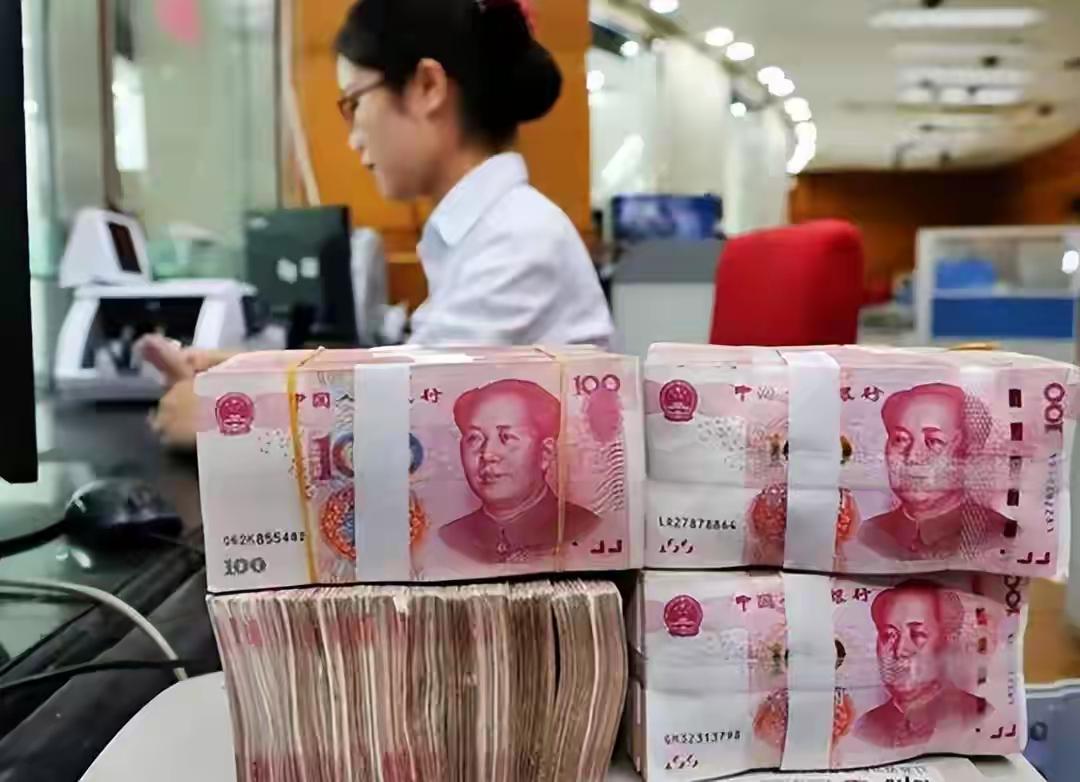 7月储蓄新规落地，手握20万存款的家庭，注意这4个变化！20万对普通家庭不是