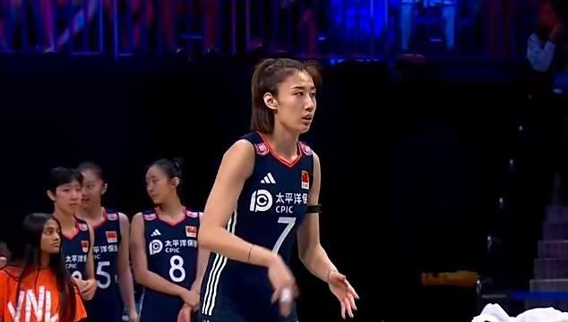 中国女排3-2美国球员得分吴梦洁26庄宇珊17董禹含4龚翔宇14王媛媛