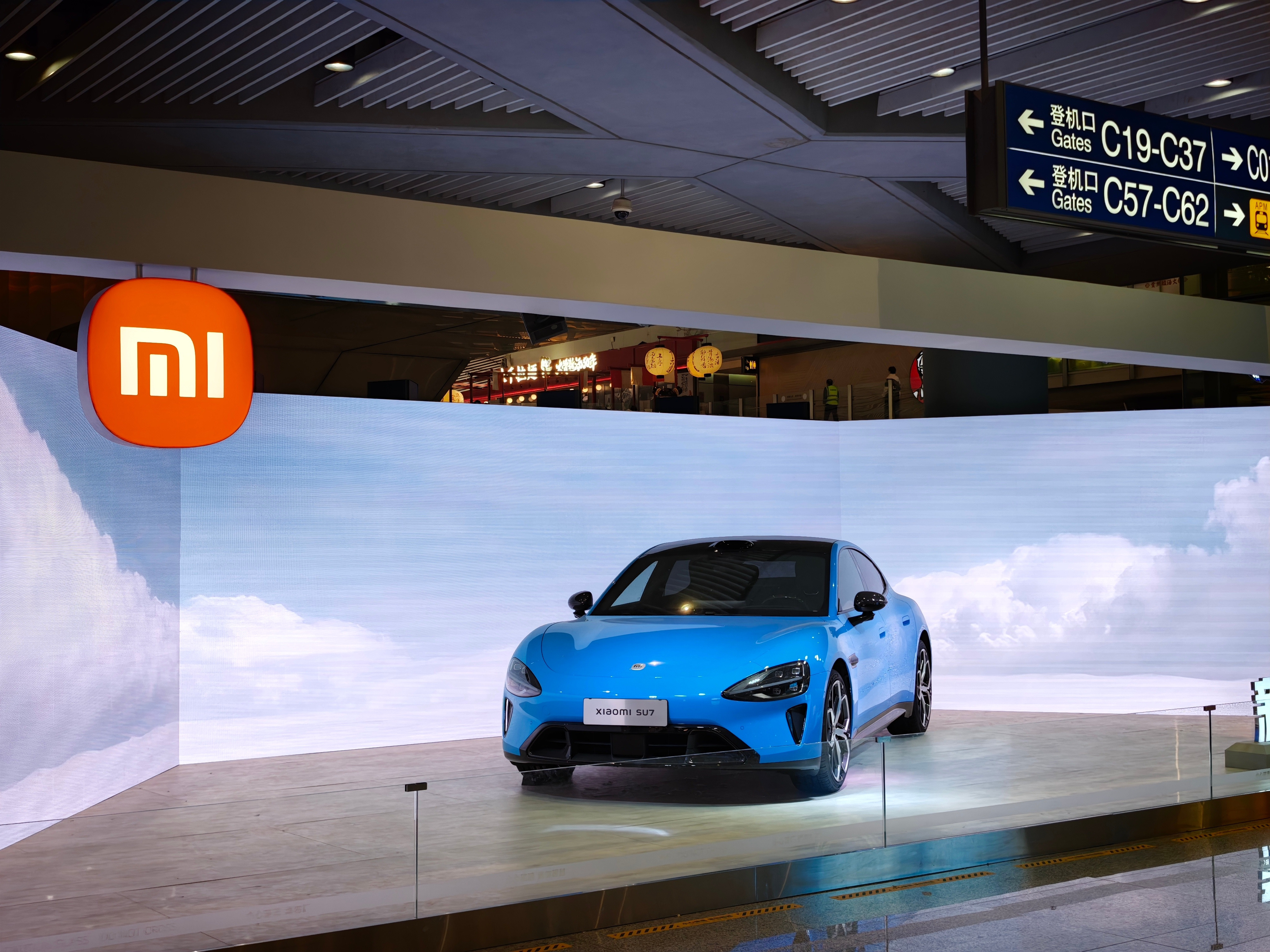 上周末跑了躺北京，去试驾了一下新款小米SU7，今天就在保密范围之内，和大家讲一讲