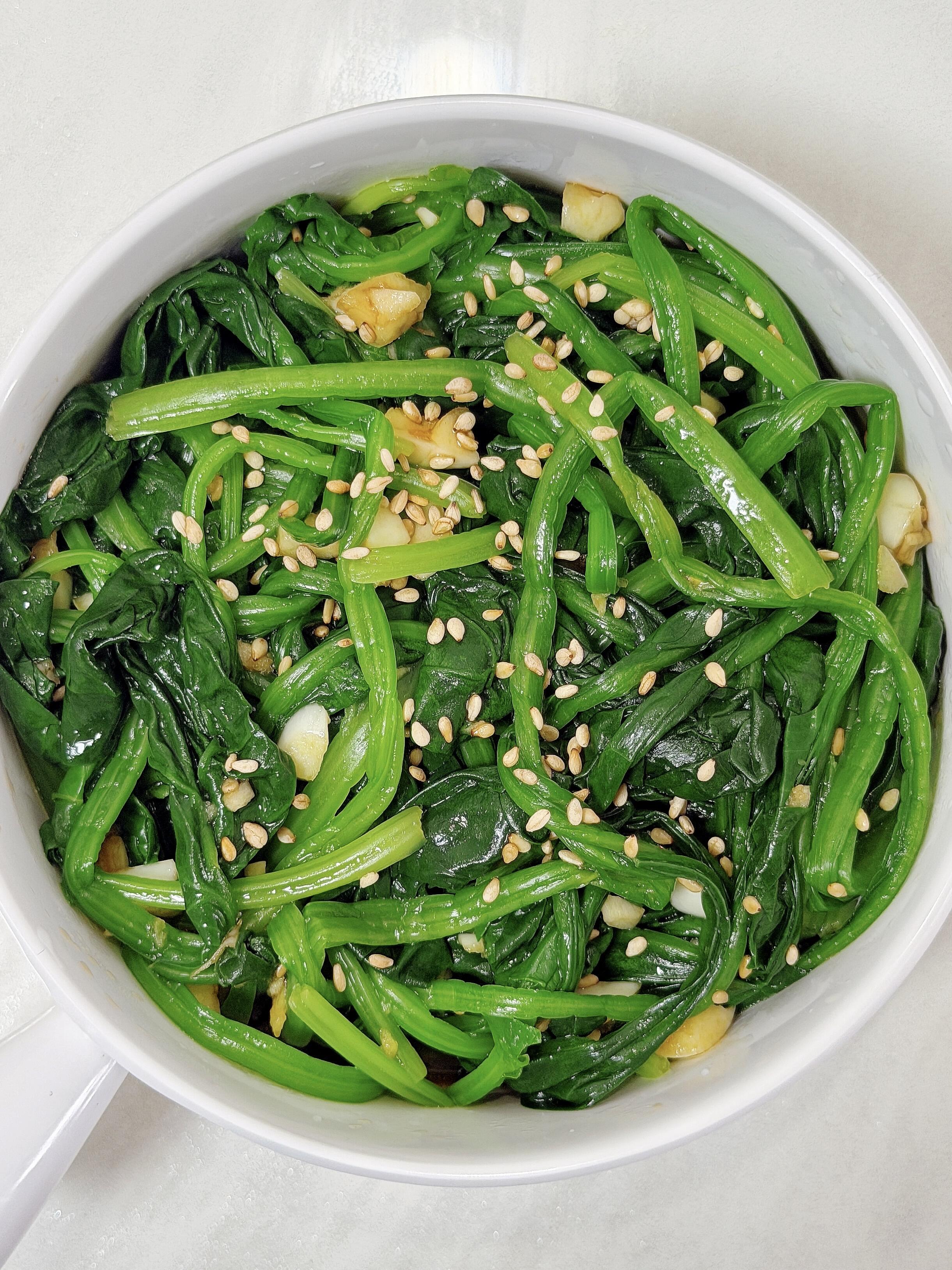 家常减脂餐｜凉拌菠菜🔥脆到爆汁，低卡无负担，小白零翻车减脂期的宝子们集合啦✨