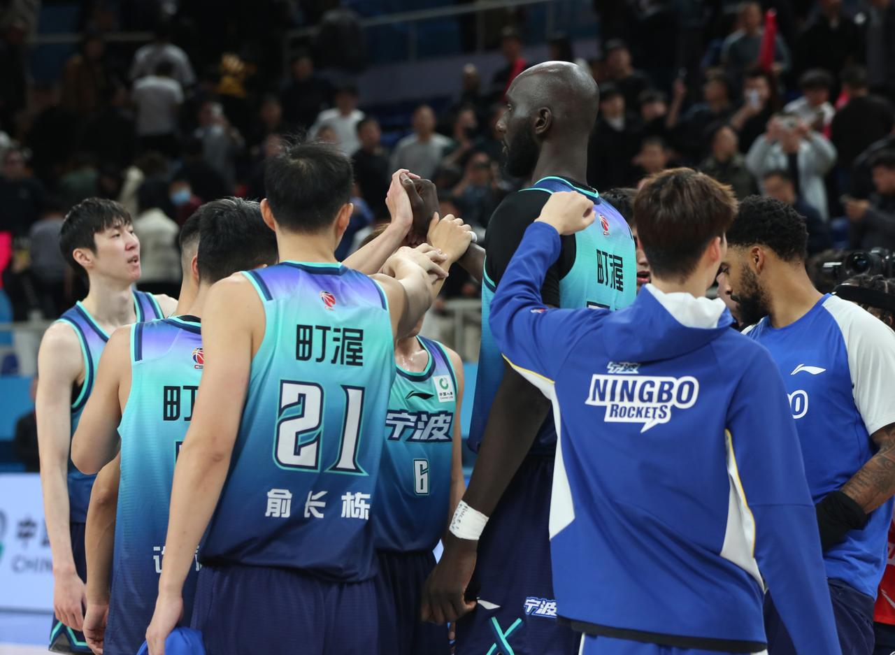 CBA被下放NBL名单猜测！宁波、广州这两支球队真的能够躲过被下放的危机，从当下