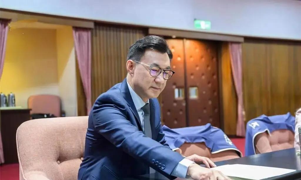 江启臣以绝对优势胜出，正式成为国民党出战2026年底台中市长选举的候选人。江