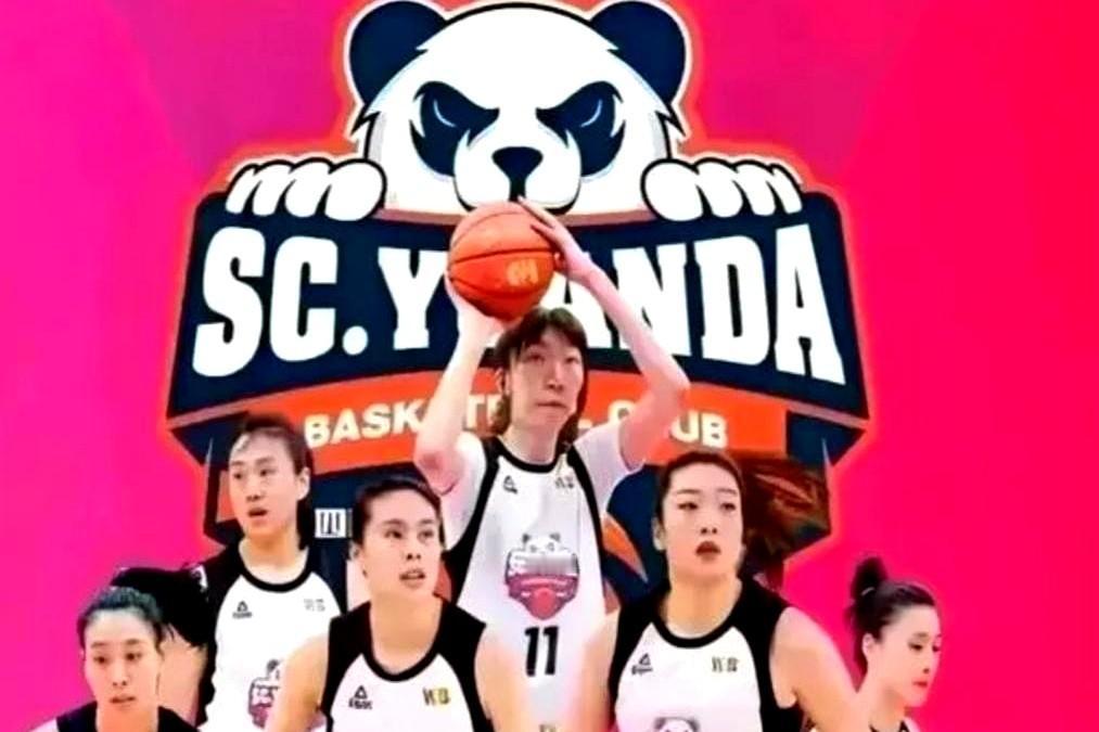 四川女篮现在晓得节衣缩食了。随着韩旭留洋追梦，李梦续约也没谈拢，队伍的星味儿