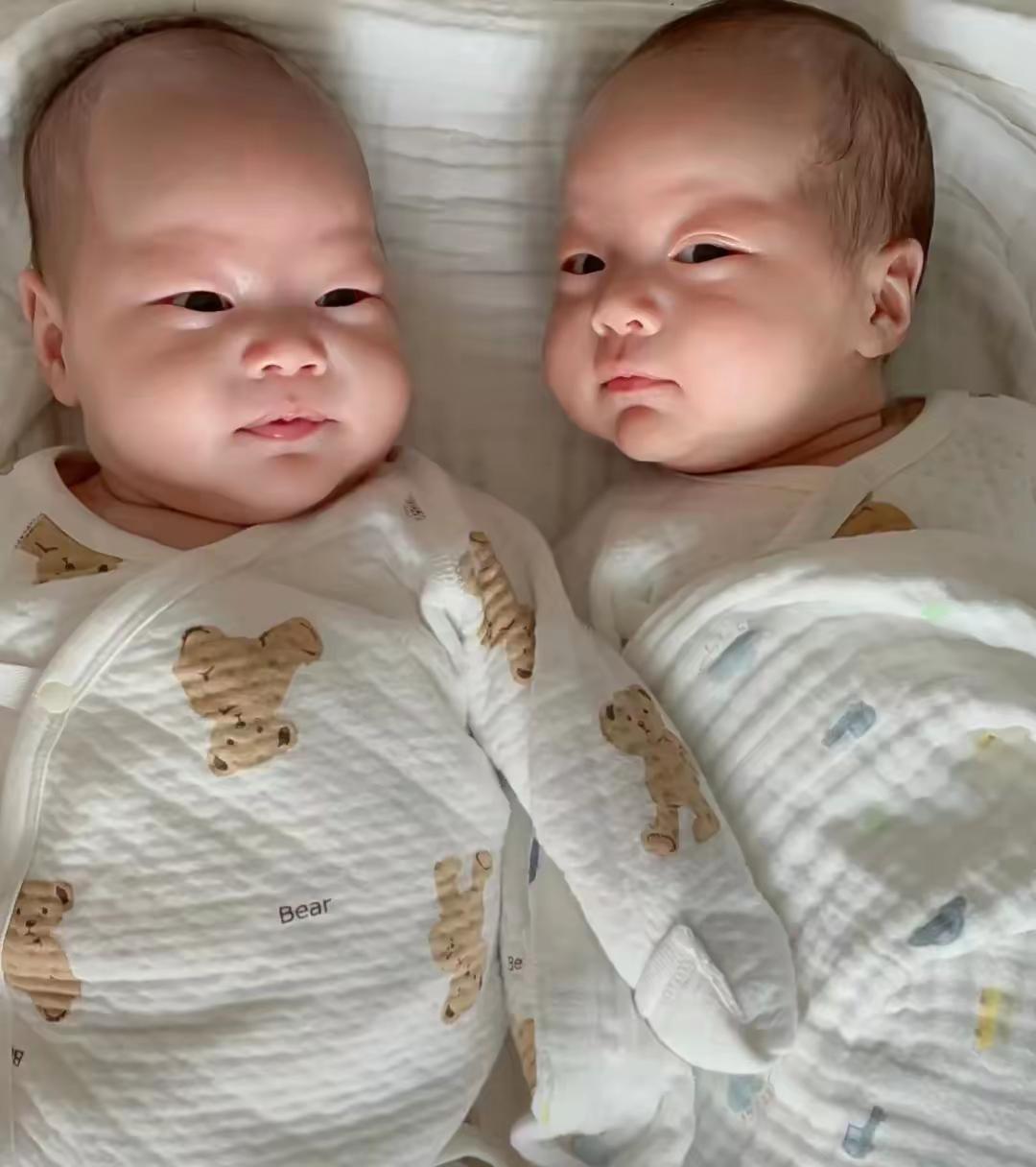 女孩怀孕了是双胞胎，男方不提结婚，8个月时，本来说好的10万元彩礼转了28888