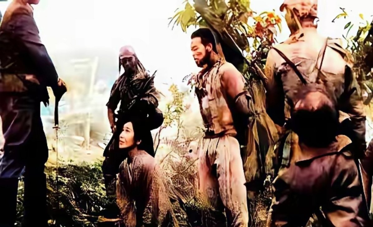 日本鬼子侵略我们的时候，普通老百姓一旦落入日本鬼子的手中，基本上就是羊入虎口，凶