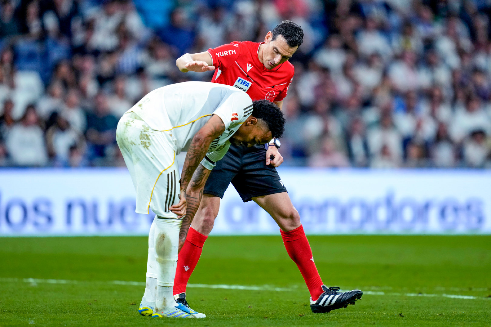 2023.8.12米利唐左膝前十字韧带撕裂。2024.10.8米利唐左腿股四头肌