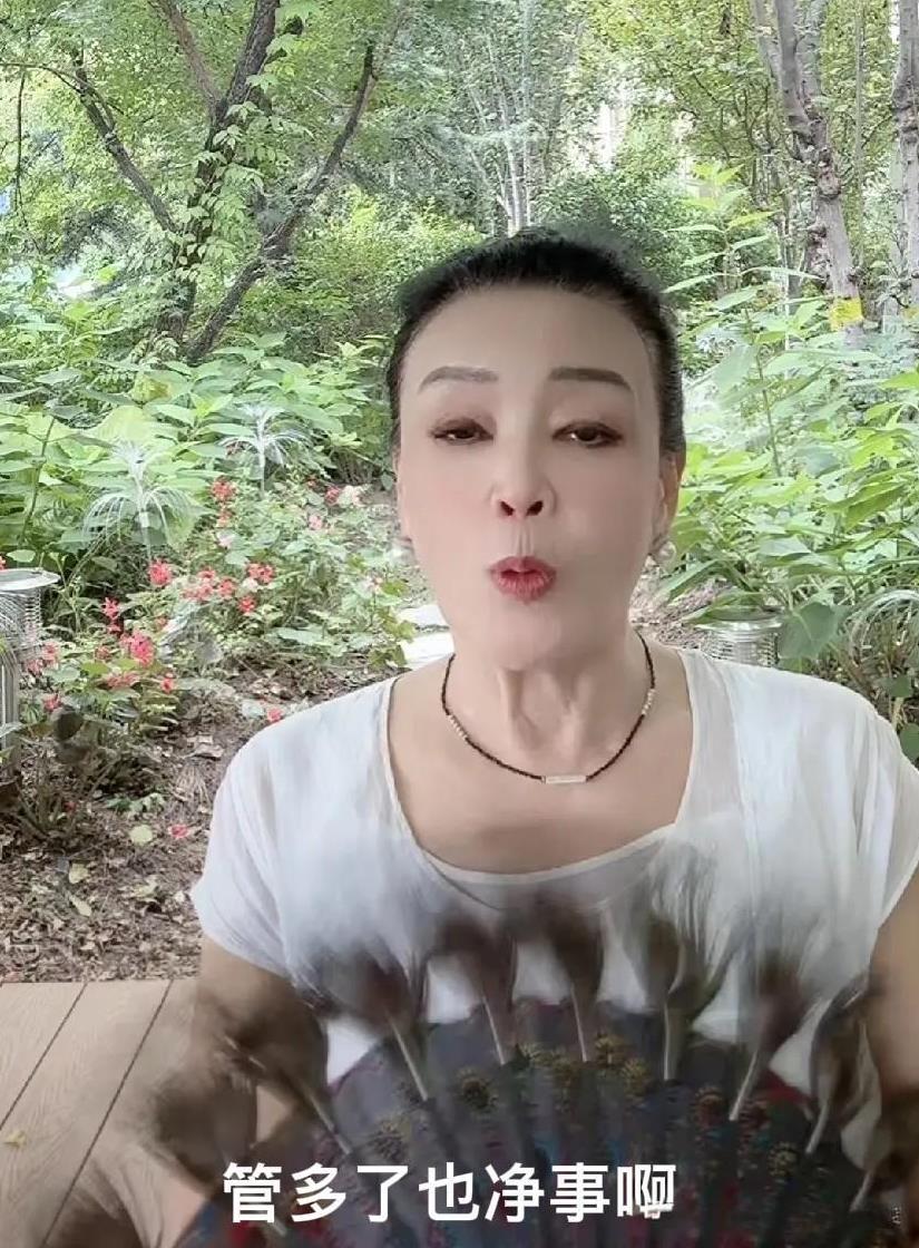 难怪汪小菲不想让张兰过多的靠近孩子们！张兰竟然还想像管企业一样管他们……今天张