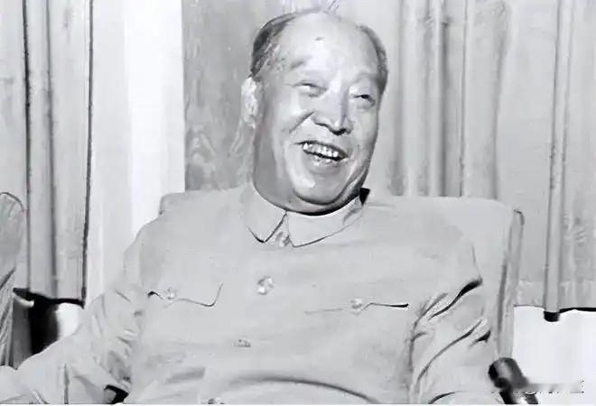 彭真晚年常对身边人坦言：我就是祟拜毛主席，崇拜他的远见卓识，崇拜他为中国人民作出