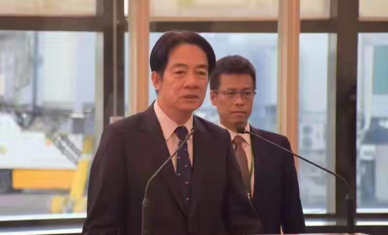 郑丽文访陆，赖清德终于忍不住开口？4月7日，中国国民党主席郑丽文踏上祖国大陆土地