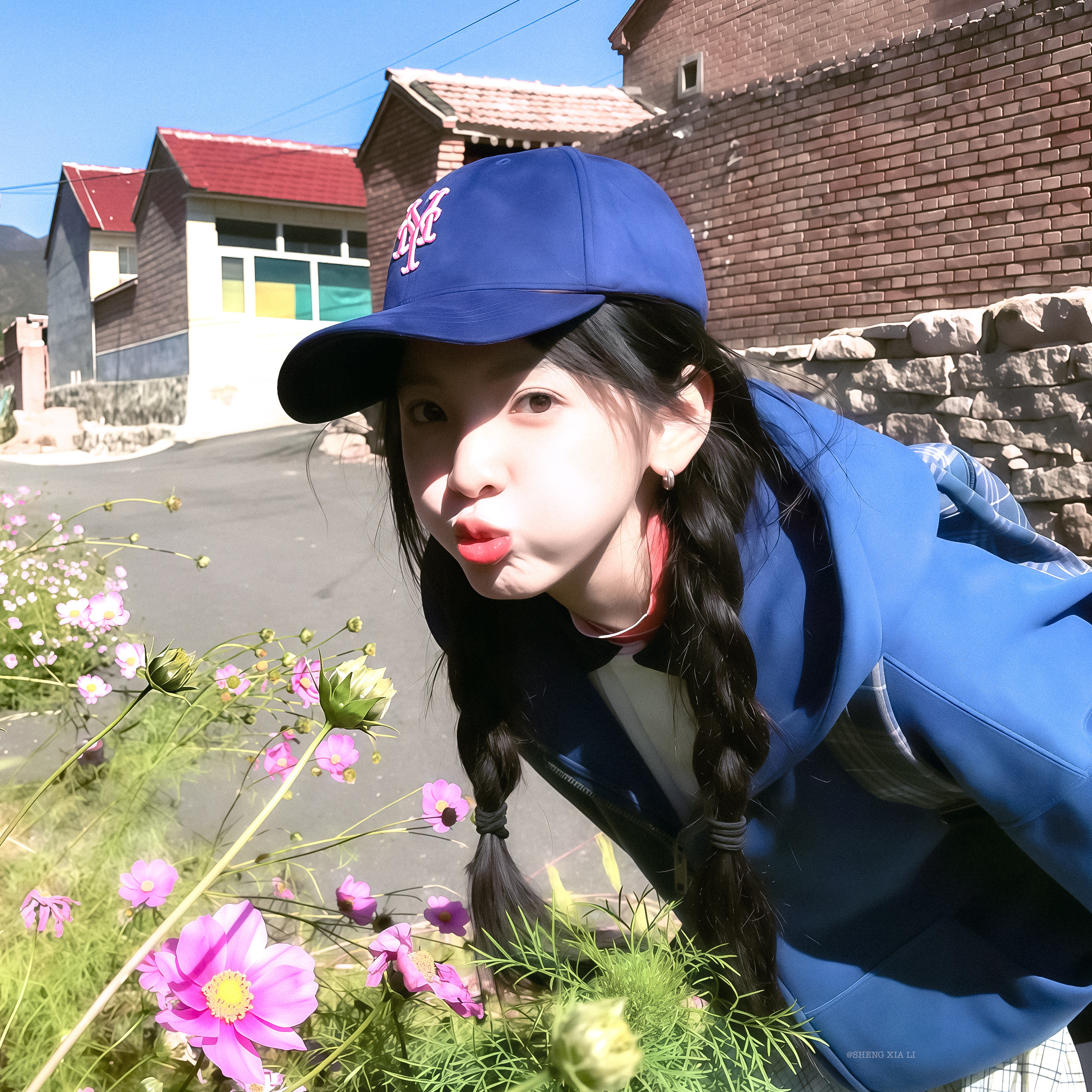章若楠在细碎里感受生活的温度🧢☀️🌸·头像壁纸更新～