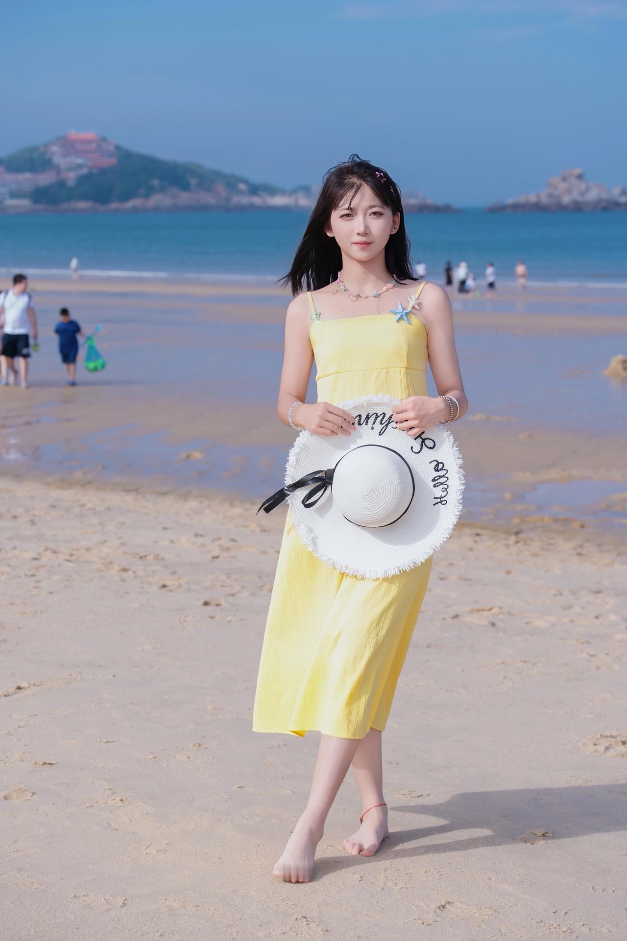 湄洲岛，妈祖脚下的碧蓝诗篇。夏天的海边当然要拍照了享受夏日与海风海边拍照