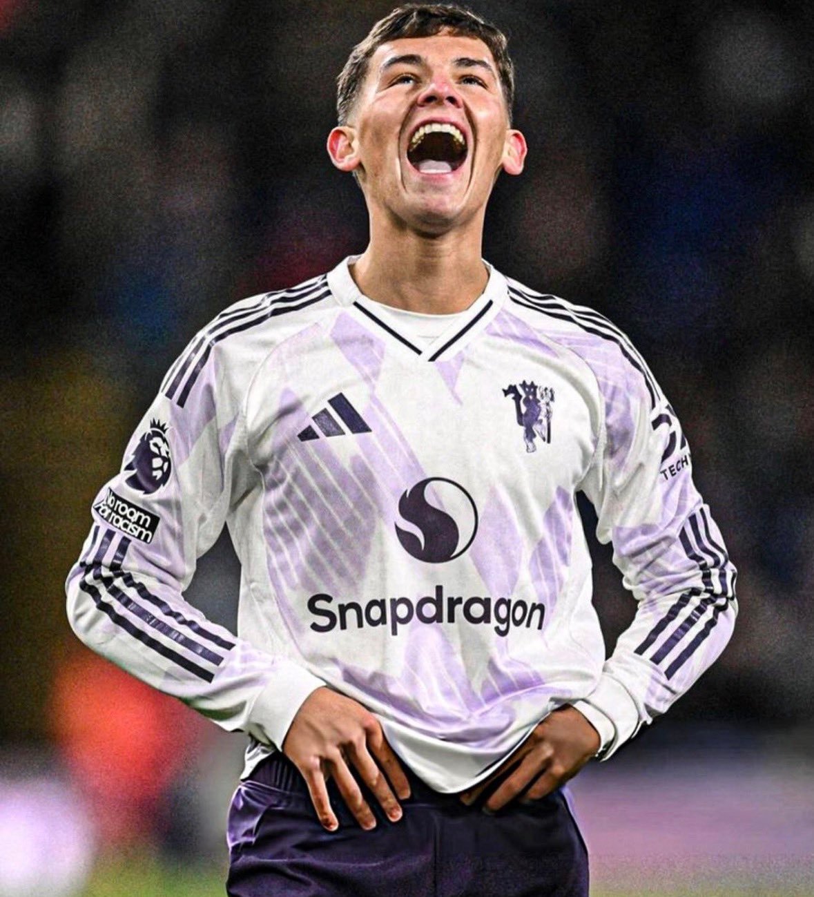 每日邮报记者NathanSalt：莱西现在正式加入曼联一线队，不再是U21梯队