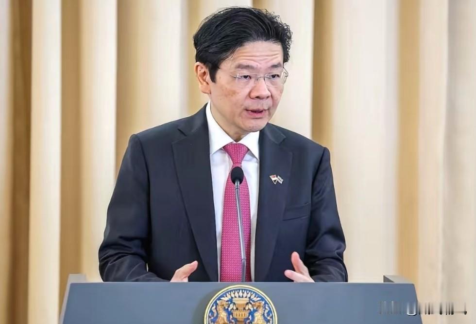 很明显这一次对新加坡冲击非常大！封关让我想起黄循财十月份对美国记者说：美国要求新