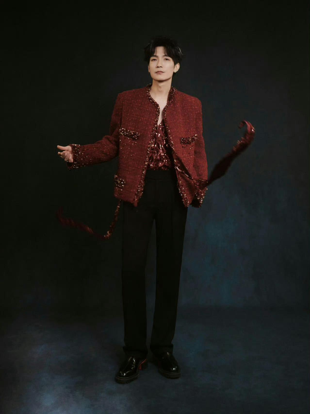 陈楚生不能用什么风格来定义我“不能用什么风格来定义我，那都是我。”——陈楚生