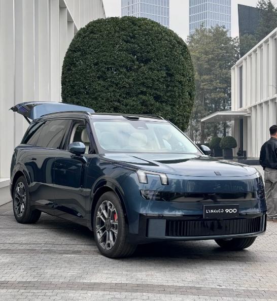 30万级六座SUV，领克900的配置清单写了什么 对比同价竞品，领克900的