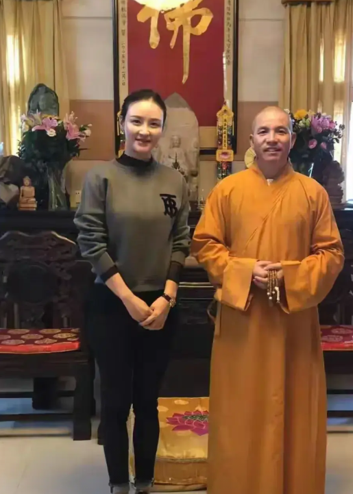 你敢信吗？估计过不了几天，少林寺里就要有和尚待不住、打算跑路了。为啥呢？因为印乐