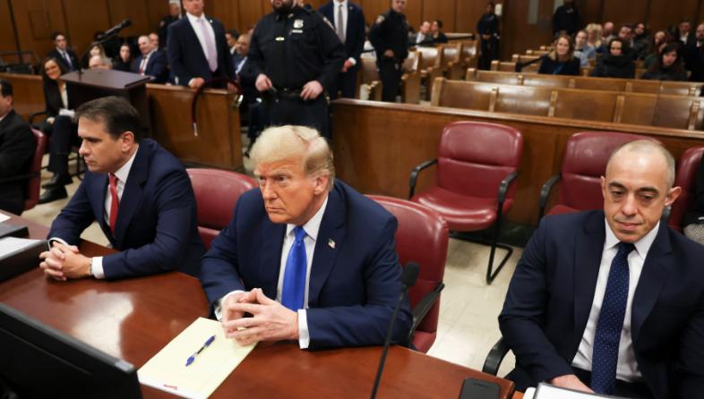 报应来得真快呀！2月18日（大年初二），在美军一方的主动挑衅下，中美战机在黄海空