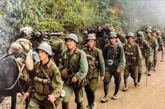 1982年，越军341师副参谋长阮春山突然主动向我国投诚，这一举动让前线部队上下