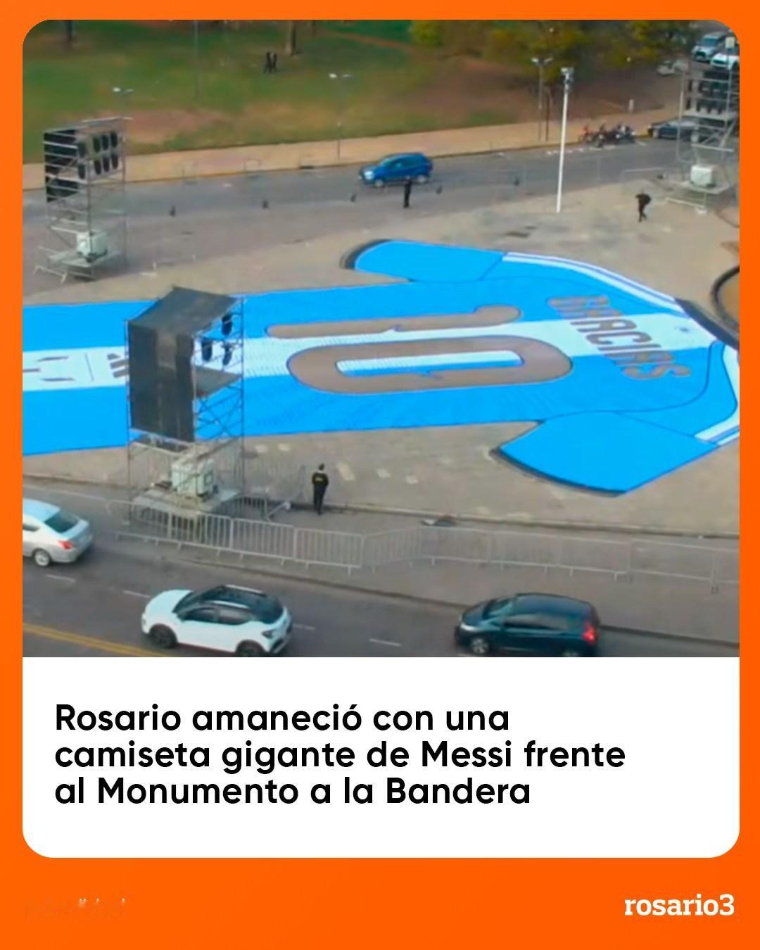 👕罗萨里奥纪念碑前，以一件巨型梅西球衣迎接新的一天🇦🇷💙这一切都发