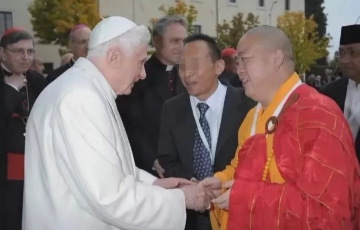 中国佛教协会对释永信戒牒予以注销刷到了大量信息后听说是因为这个​​​