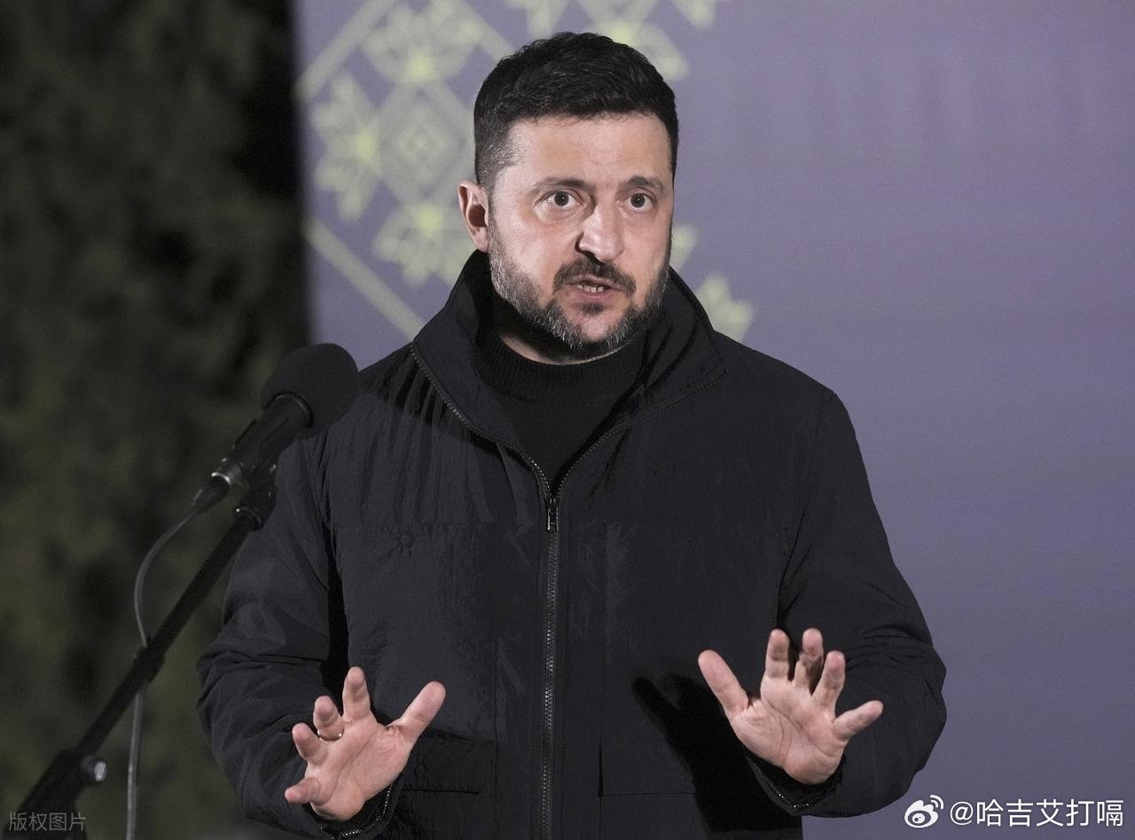 凤凰新闻泽连斯基迎来一个坏消息！美国直接下了死命令，让泽连斯基把顿巴斯的乌军全部