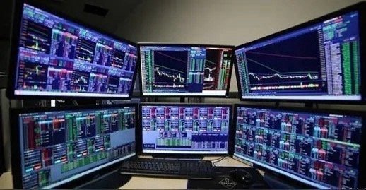 炒股悟了！熬住洗盘才配吃主升浪的肉炒股越久越明白一个道理：真正的赚钱时刻，其实就