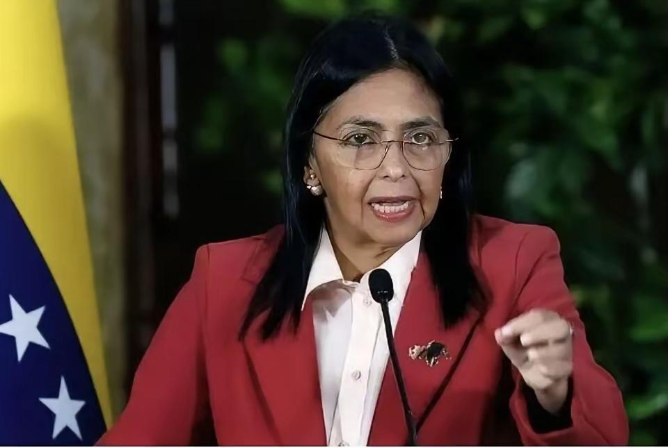 委瑞内拉国家自从罗德里格斯执政以后，整个国家似乎尝到了甜头。美国对委瑞内拉实施石