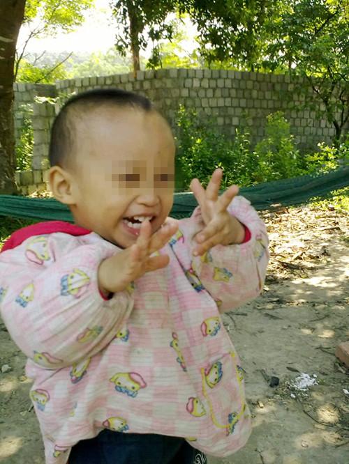 5岁宝宝“感冒”吃药反恶化, 医院孩子一句话, 爸爸息怒继母痛哭