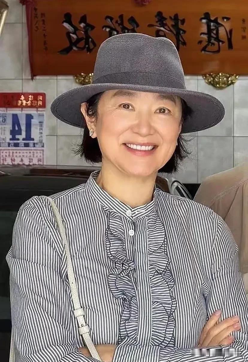 你还能认出他们吗?那些年追过的明星那些年追过的明星也都老了，我们的青春也悄悄