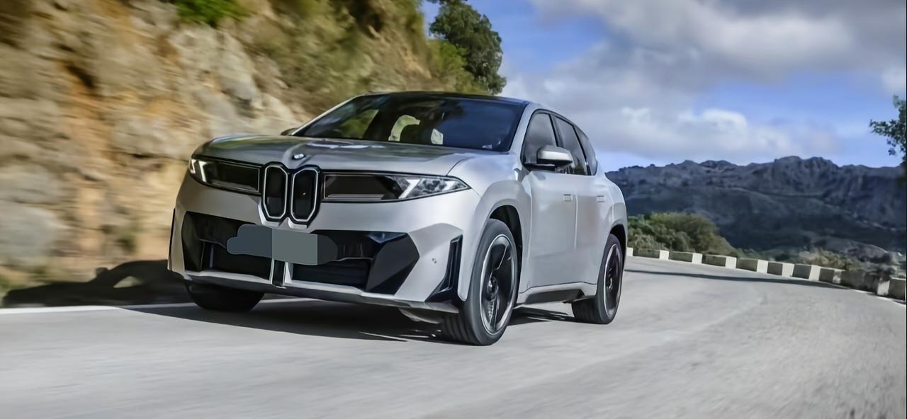 新款宝马iX3的加速和操控性能如何？全新的宝马iX3，是基于新世代架构纯电