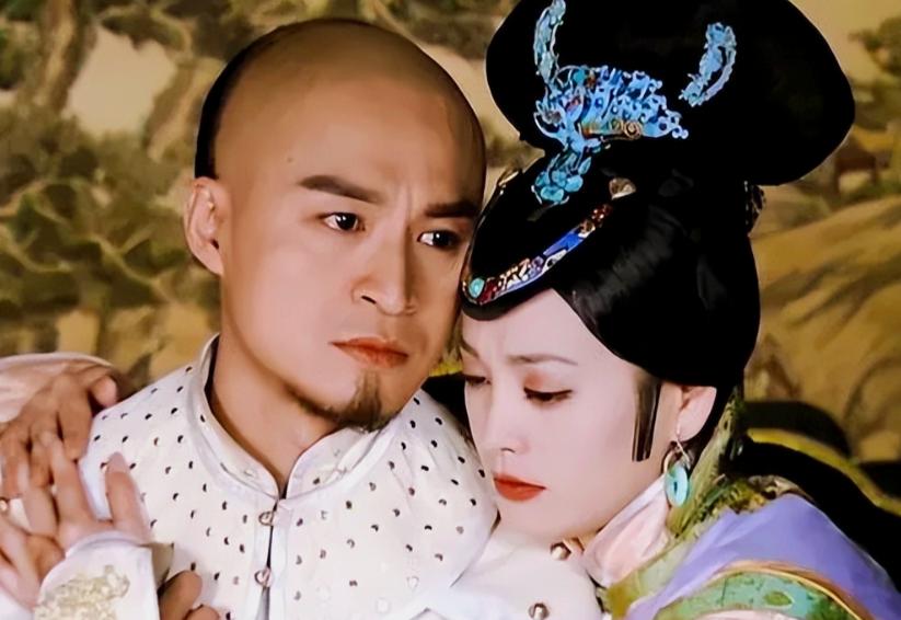 多尔衮为啥不敢造反？真的是为了孝庄吗？孝庄在临死前给出了答案皇太极驾崩那年，