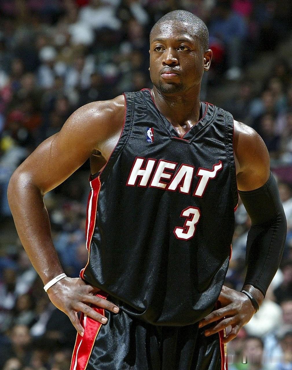 乔丹之后NBA历史三名顶级分卫！科比，韦德和艾弗森个人巅峰赛季究竟谁更强一些？
