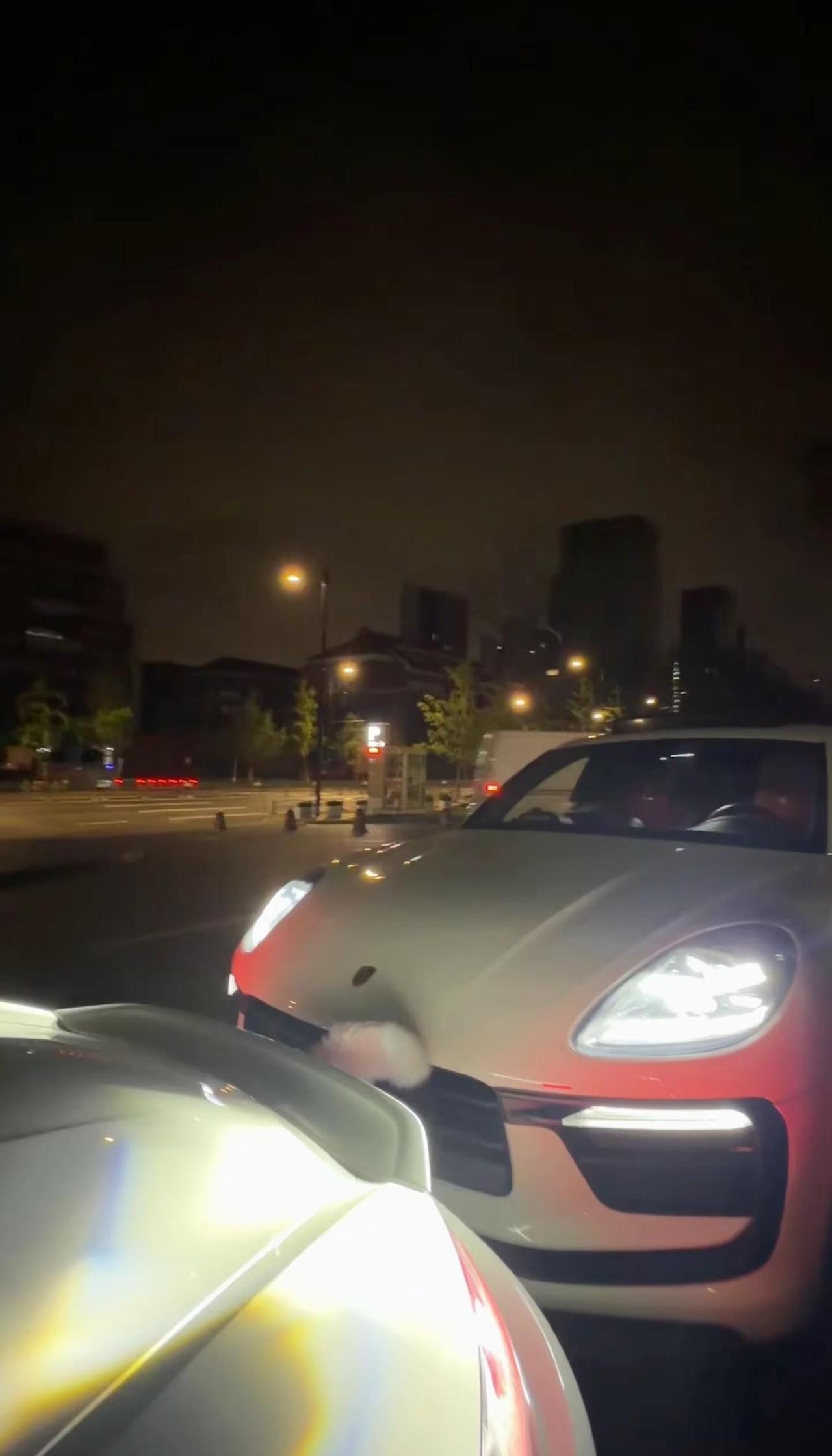 谁的车怎么Sao啊哈哈😝原来是我