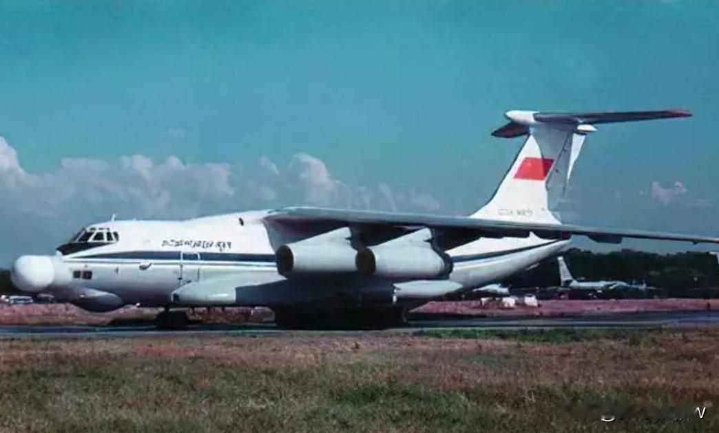 A-60不是空中预警飞机，其实它是一个开始于苏联时期，后来被白蓝红莫斯科废弃的以