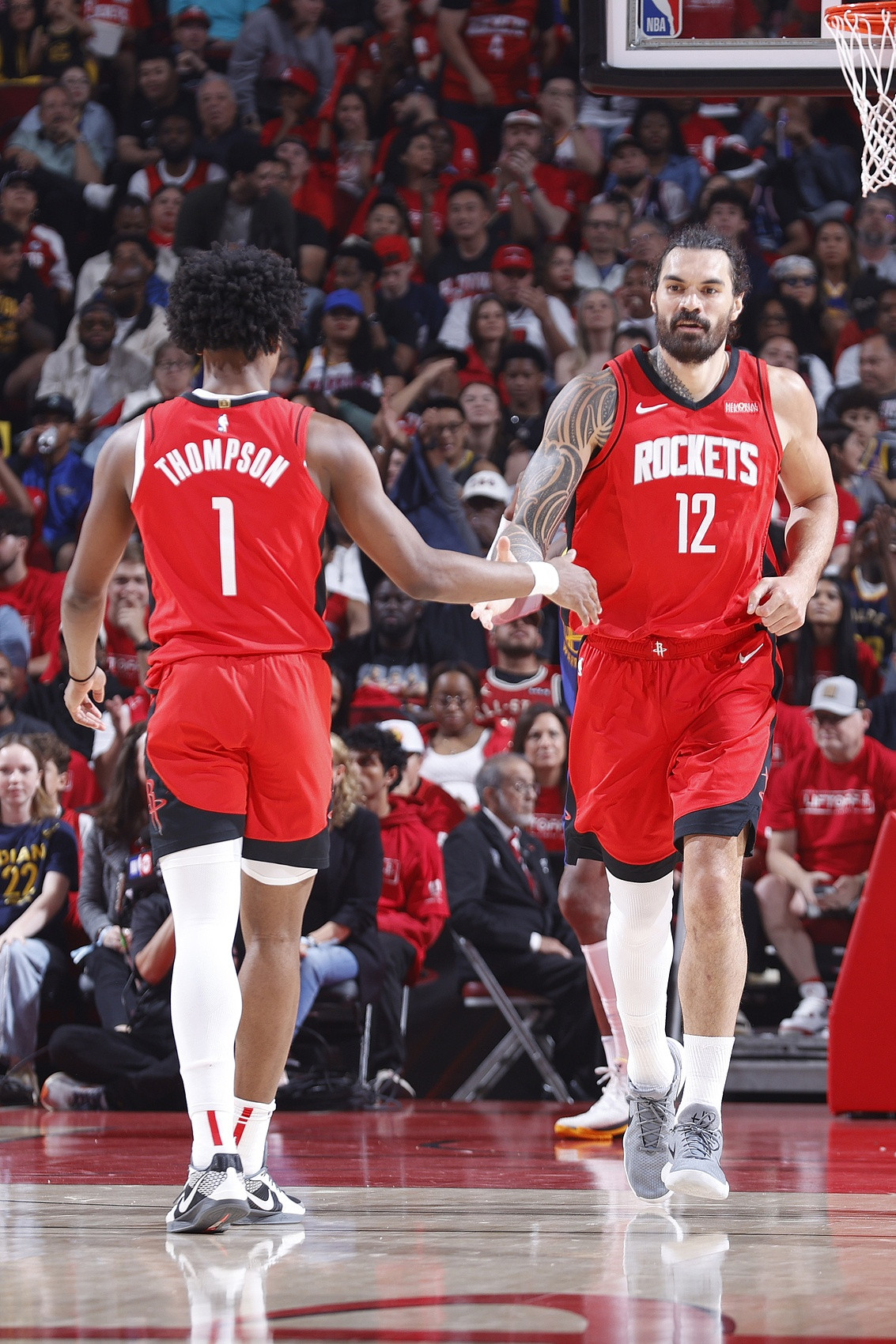 有媒体预测了西部各支球队进入季后赛的概率。火箭队进入季后赛的概率高达98%，也就