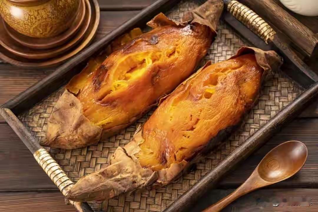 悄悄拉高血糖的6类食物，很多人天天吃不自知！1.各类含糖饮品（升糖最快）