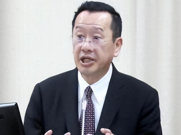 顾立雄突然“实话实说”，让赖清德坐不住了？台军底子到底有多虚？台湾地区“国防