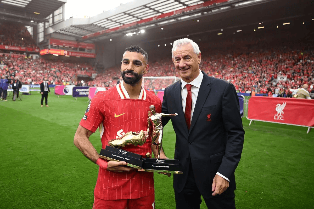 伊恩-拉什: 期待萨拉赫回利物浦助力球队;埃基蒂克是闪光点