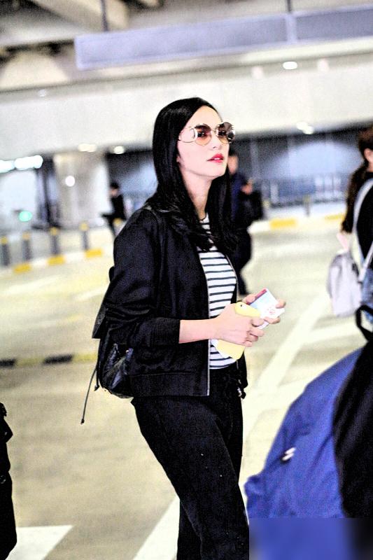 姚晨这手漂亮的“体面离婚”，竟意外把凌潇肃15年的委屈给彻底洗白了。想当年